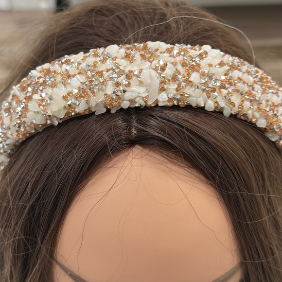 Sparkly Headband - Picture 2 of 5